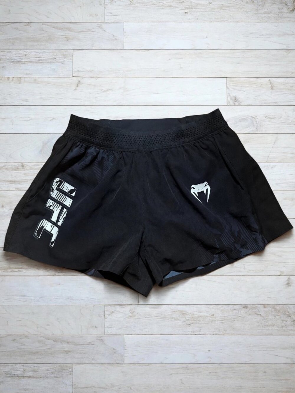 UFC Venum Black Training Shorts XS Womens MMA Gym Athletic Fight Week Style